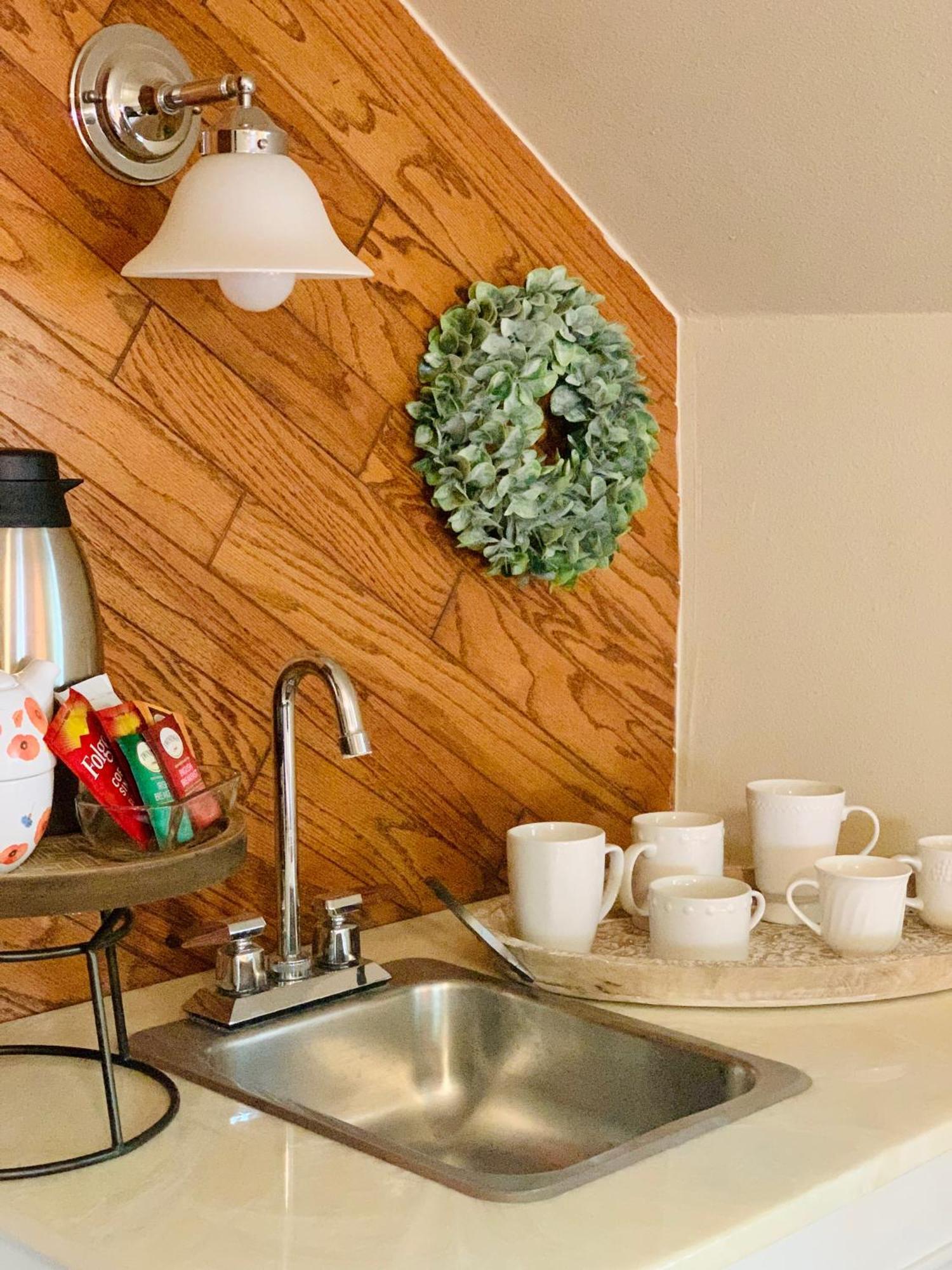 The Founders Suite At The Historic Kanab Inn Exterior photo